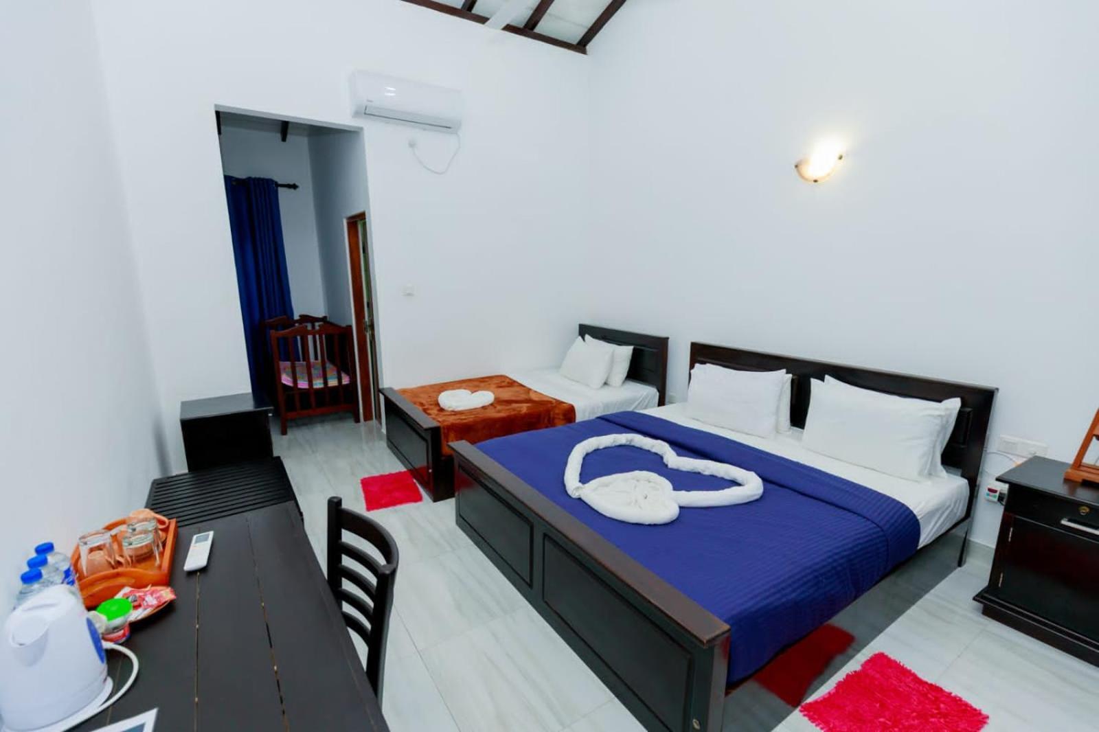 Teya Beach Hotel Ahangama Zewnętrze zdjęcie